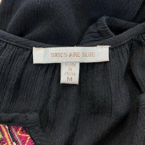 Skies are Blue Long Sleeve Embroidered Detail Blouse - Picture 8 of 12